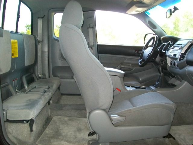 2007 Toyota Tacoma C300 Luxury Sedan