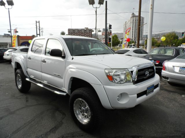 2008 Toyota Tacoma Ext Cab - 4x4 LT At Brookv