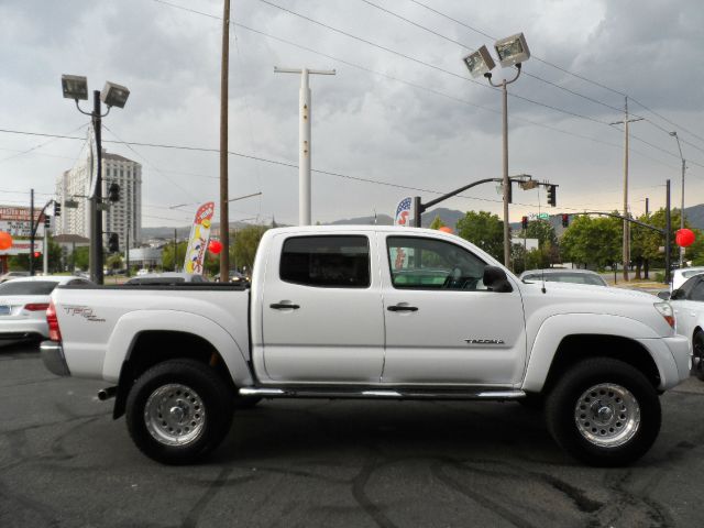 2008 Toyota Tacoma Ext Cab - 4x4 LT At Brookv