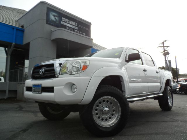 2008 Toyota Tacoma Ext Cab - 4x4 LT At Brookv