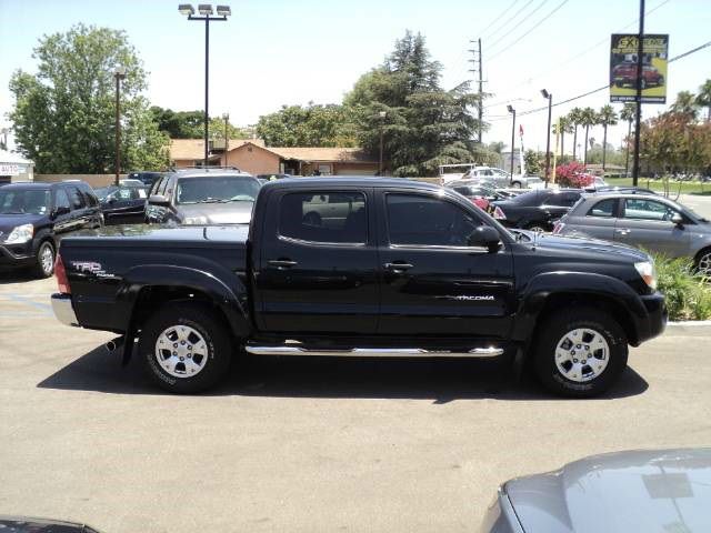 2008 Toyota Tacoma Z28 LOW Miles