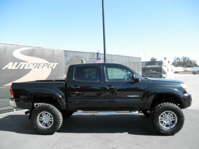 2008 Toyota Tacoma C300 Sport