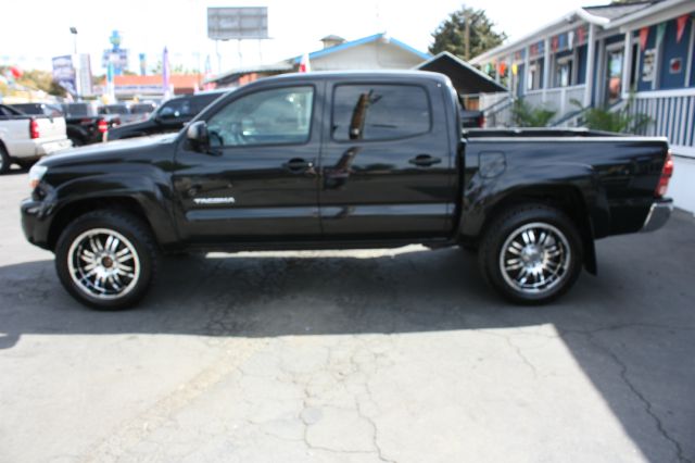 2008 Toyota Tacoma Z28 LOW Miles