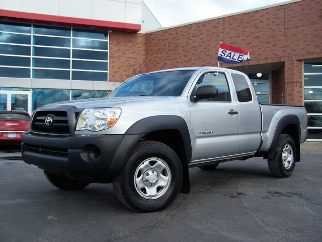 2008 Toyota Tacoma Ext Cab - 4x4 LT At Brookv