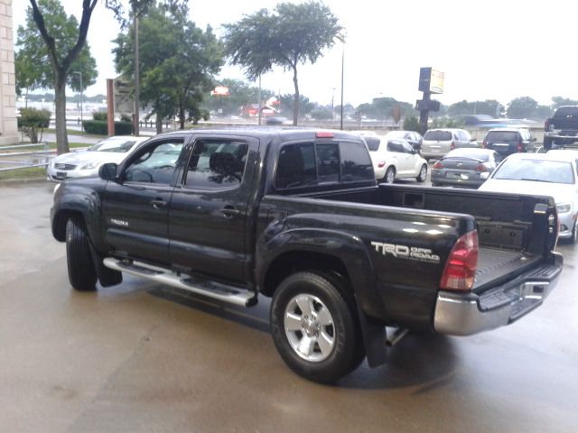 2008 Toyota Tacoma Z28 LOW Miles