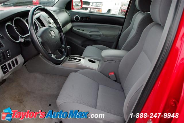 2008 Toyota Tacoma Hardtop Coupe