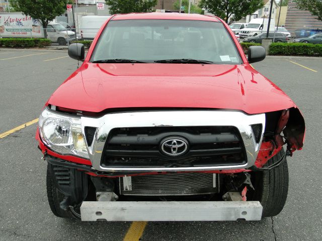 2008 Toyota Tacoma C300 Sport