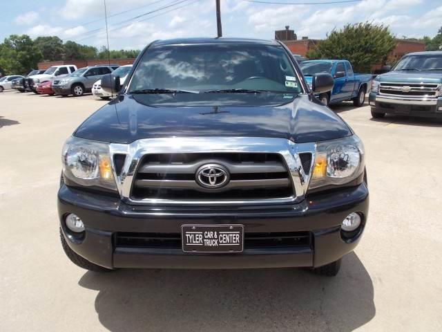 2009 Toyota Tacoma C300 Luxury Sedan