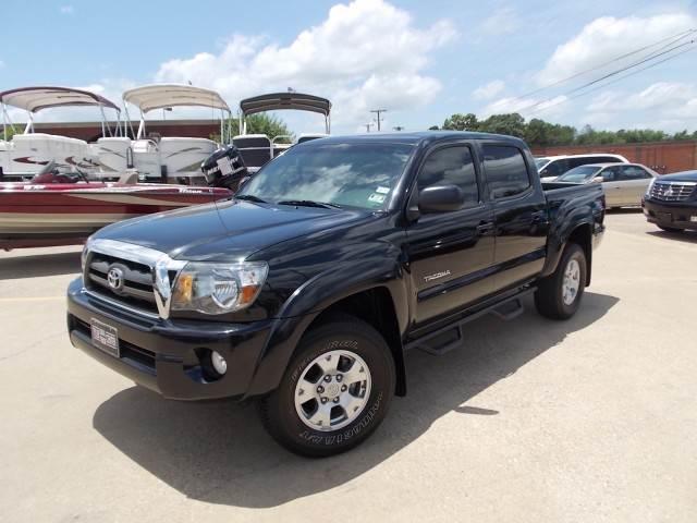 2009 Toyota Tacoma C300 Luxury Sedan