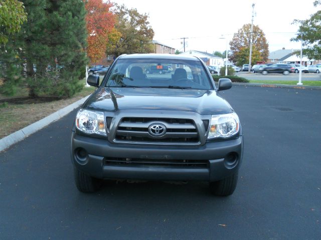 2009 Toyota Tacoma Ext Cab - 4x4 LT At Brookv