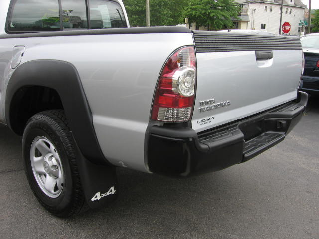 2009 Toyota Tacoma 4WD 4dr AT