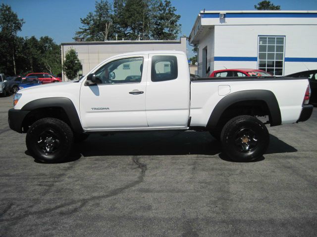 2009 Toyota Tacoma Dodge