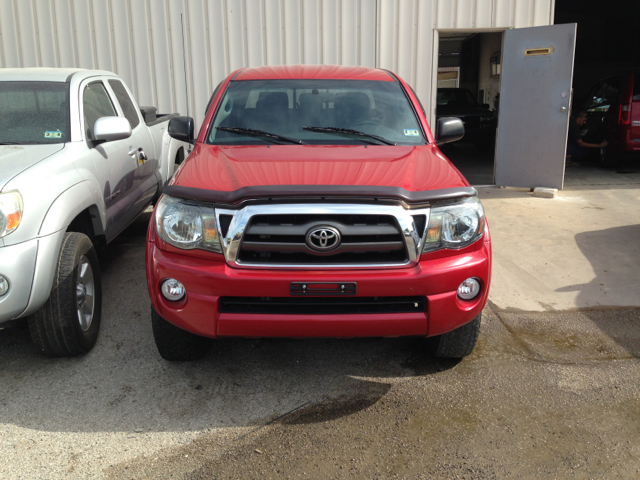 2009 Toyota Tacoma Ext Cab - 4x4 LT At Brookv