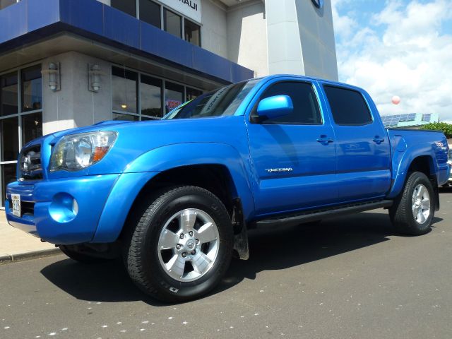 2010 Toyota Tacoma Z28 LOW Miles