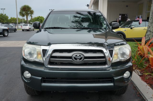 2010 Toyota Tacoma LT 4X4 Crew