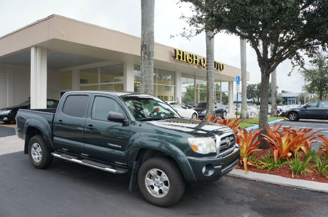 2010 Toyota Tacoma LT 4X4 Crew