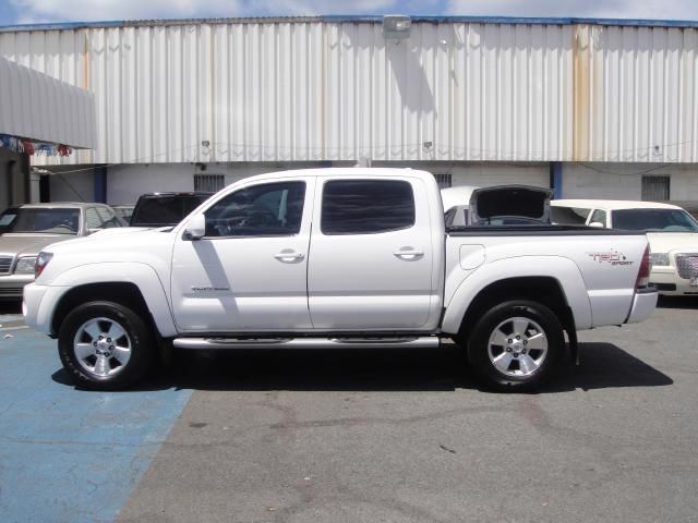 2010 Toyota Tacoma Z28 LOW Miles