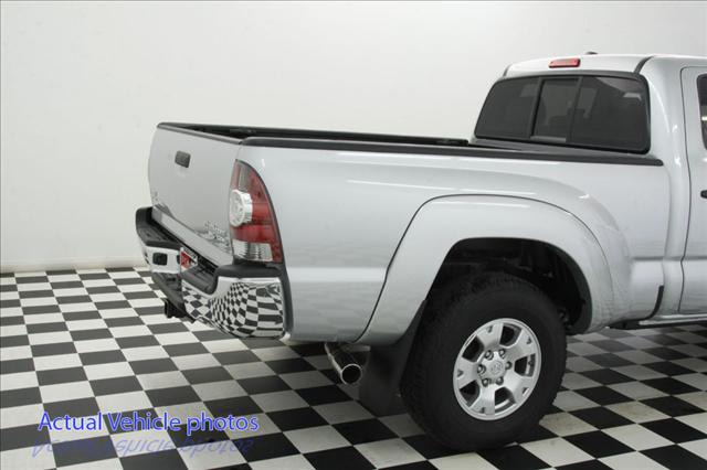 2011 Toyota Tacoma C300 Luxury