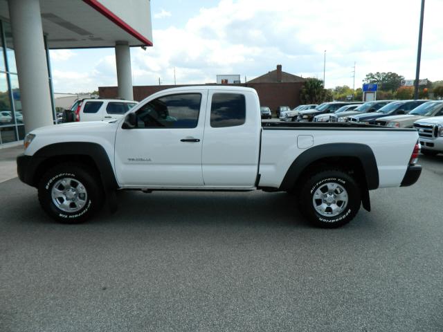 2011 Toyota Tacoma Unknown