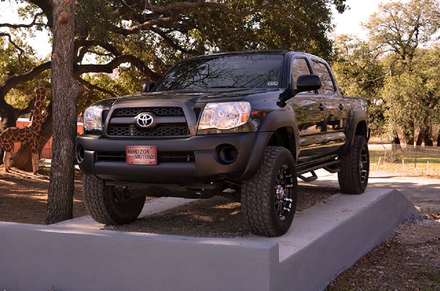 2011 Toyota Tacoma Z28 LOW Miles