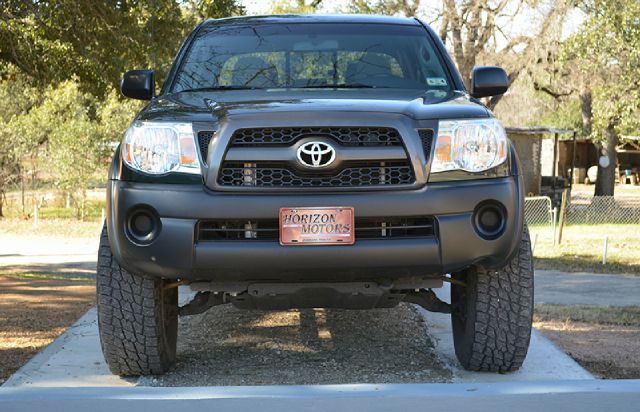 2011 Toyota Tacoma Z28 LOW Miles