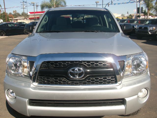 2011 Toyota Tacoma Z28 LOW Miles