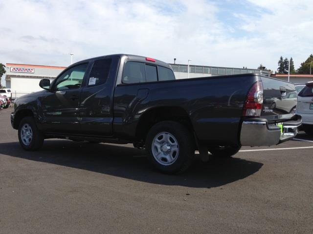 2013 Toyota Tacoma Base