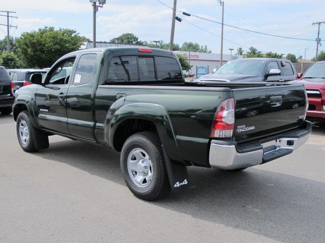 2013 Toyota Tacoma Base