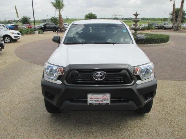 2013 Toyota Tacoma 4dr 2.9L Twin Turbo AWD W/3rd Row