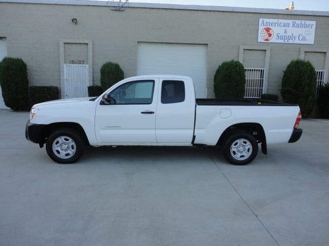 2013 Toyota Tacoma V6 305 HP