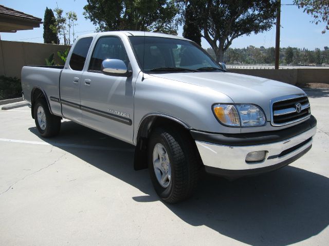 2000 Toyota Tundra Lariat XL