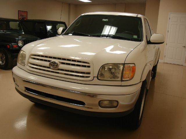 2002 Toyota Tundra LS 15 Passenger