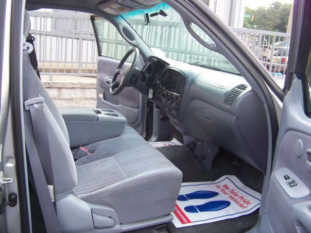 2002 Toyota Tundra Lariat Supercrew 4WD