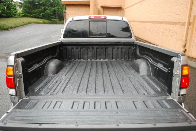 2003 Toyota Tundra SEL 4 Door