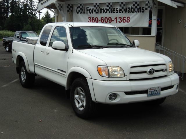 2003 Toyota Tundra Custom 2WD Sedan