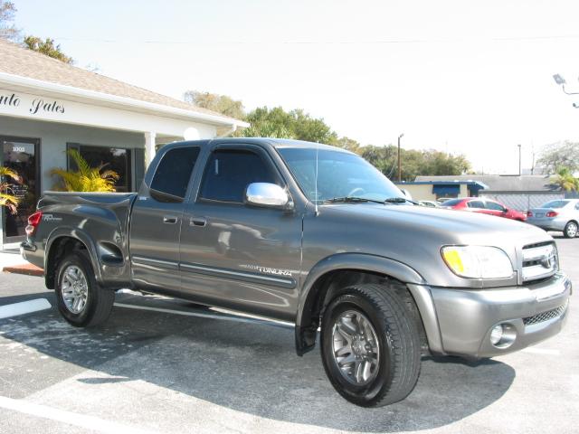 2004 Toyota Tundra 2500 HD SLT