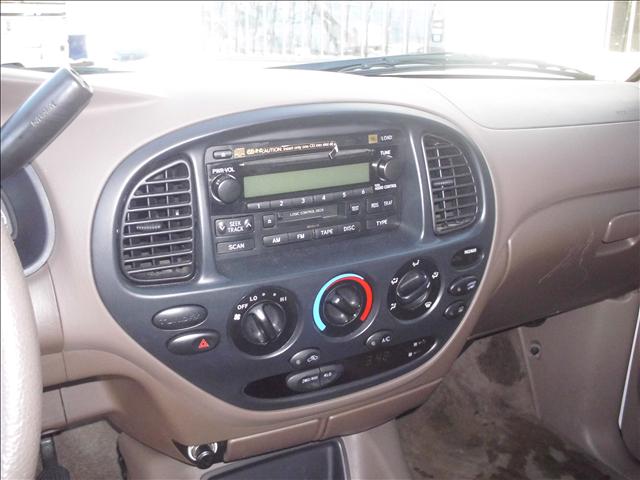 2004 Toyota Tundra SLT 25