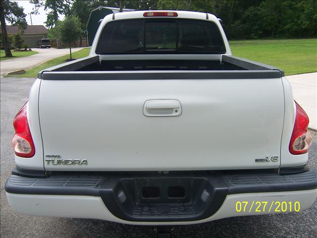 2004 Toyota Tundra SLT 25