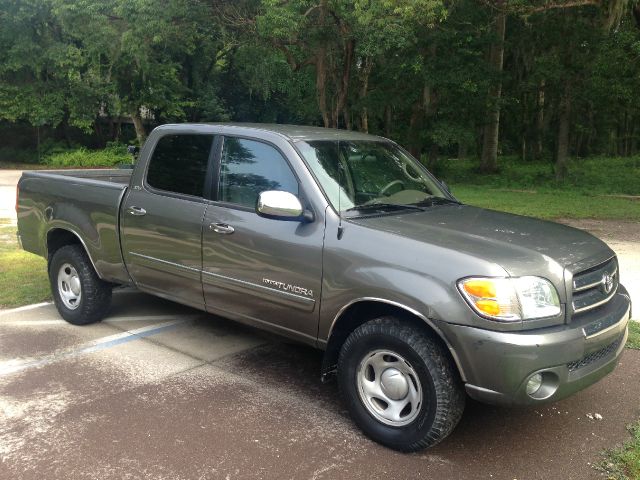 2004 Toyota Tundra TRIO