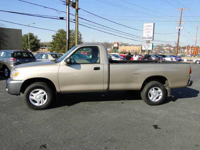 2004 Toyota Tundra Base