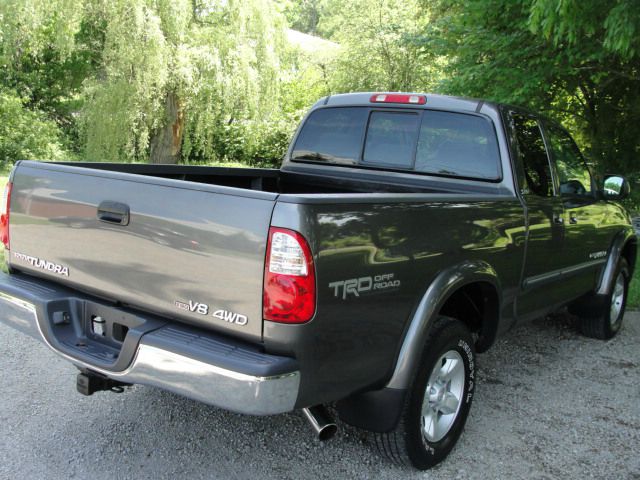 2005 Toyota Tundra Lariat Supercrew 4WD