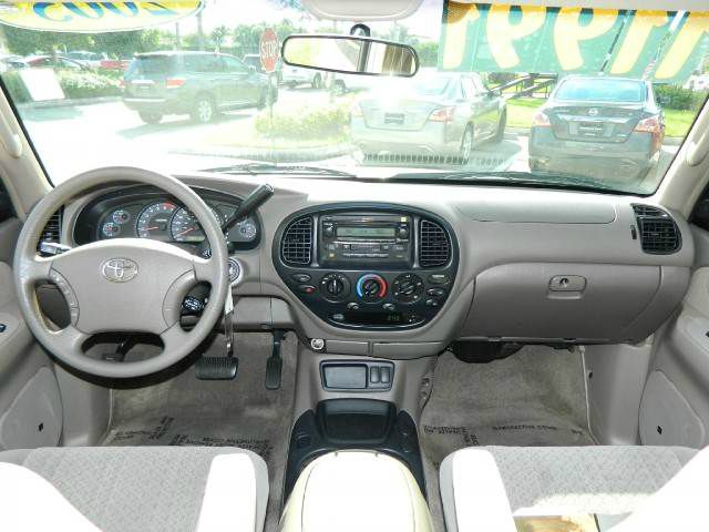 2005 Toyota Tundra TRIO