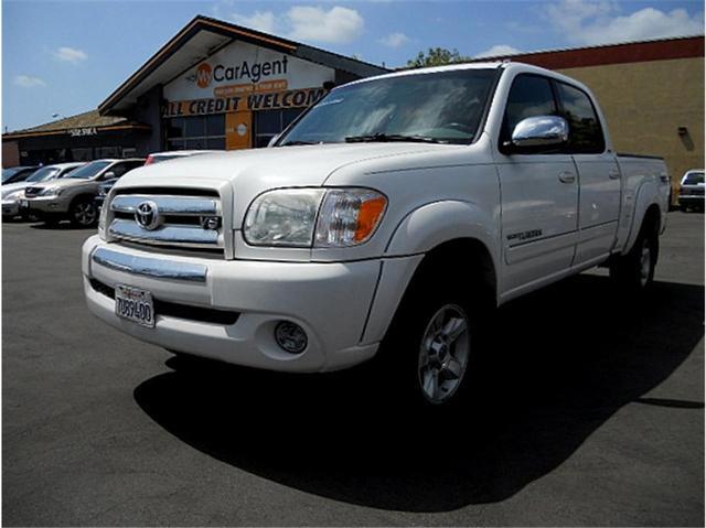 2005 Toyota Tundra 4WD 4dr SUV Luxury