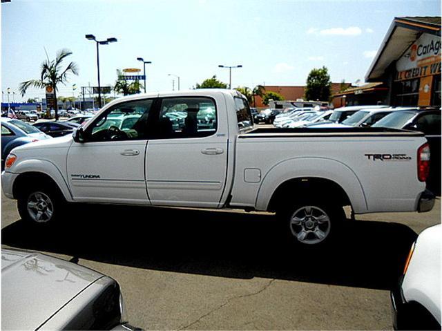 2005 Toyota Tundra 4WD 4dr SUV Luxury