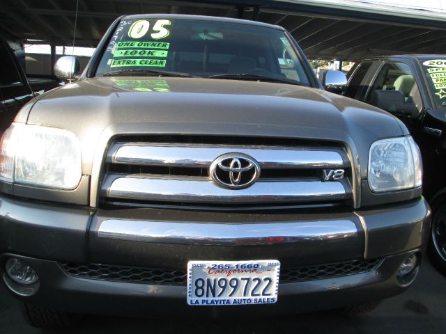 2005 Toyota Tundra TRIO