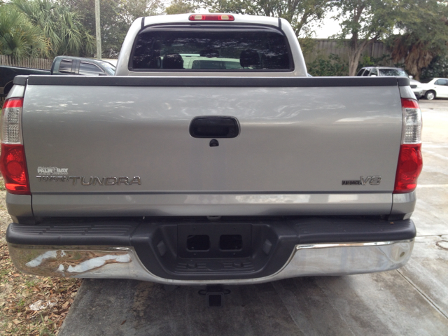 2006 Toyota Tundra 4dr Sdn Fleet Standard