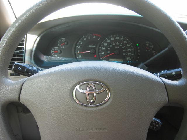 2006 Toyota Tundra 4dr Sdn Fleet Standard