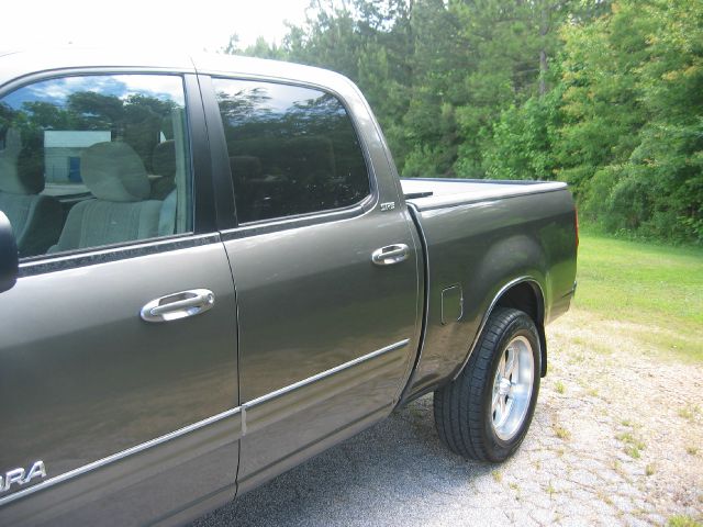 2006 Toyota Tundra 4dr Sdn Fleet Standard