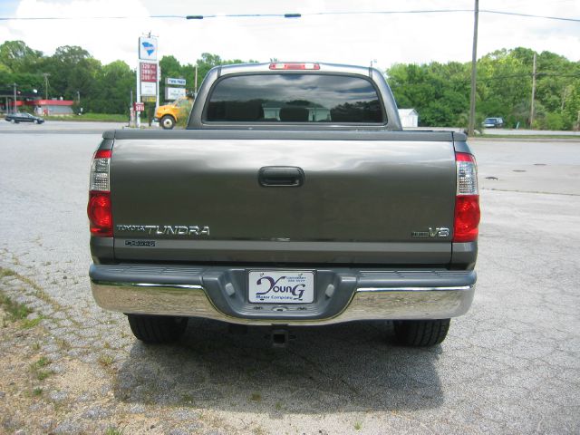 2006 Toyota Tundra 4dr Sdn Fleet Standard