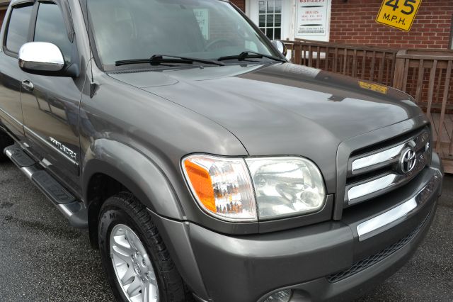 2006 Toyota Tundra 4dr Sdn Fleet Standard